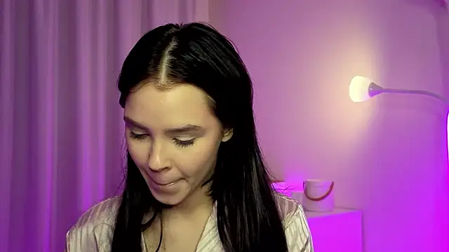 slyshypie's cam snapshot