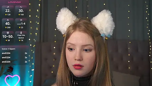 LilianHoward live sex cam