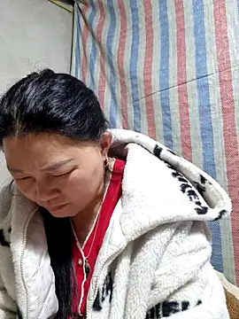 yoowwmr's cam snapshot