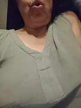 NakedMILFx's cam snapshot