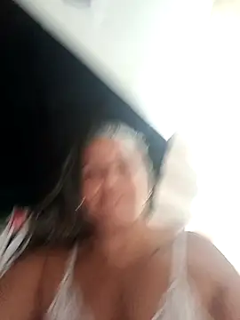 maynor_1998's cam snapshot