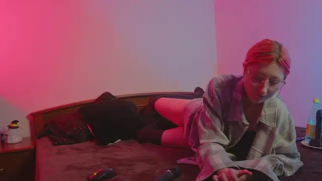 Bloom-fairy's cam snapshot