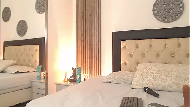 Serena_Houstonn's cam snapshot