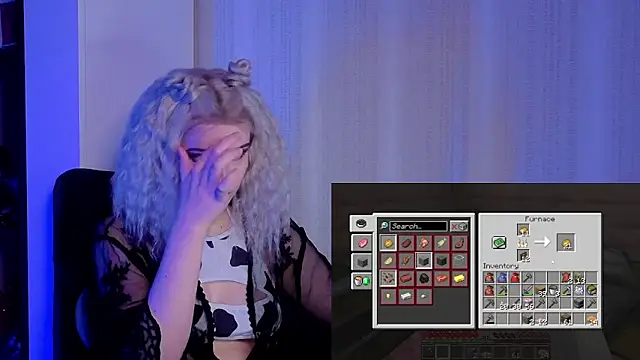 violet-siren-x's cam snapshot