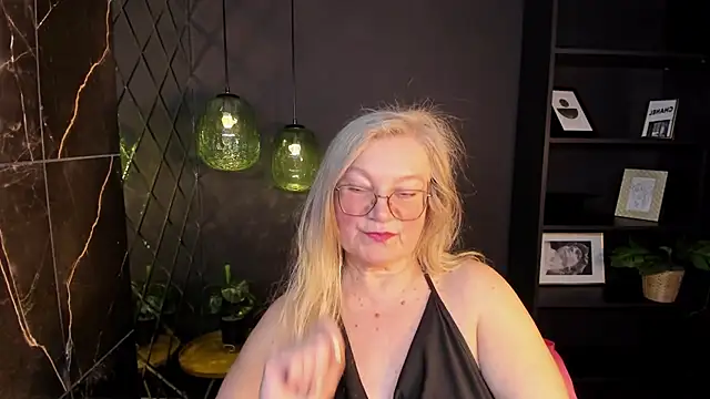 NataliMellow's cam snapshot