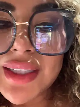 TianaRios_Pink's cam snapshot