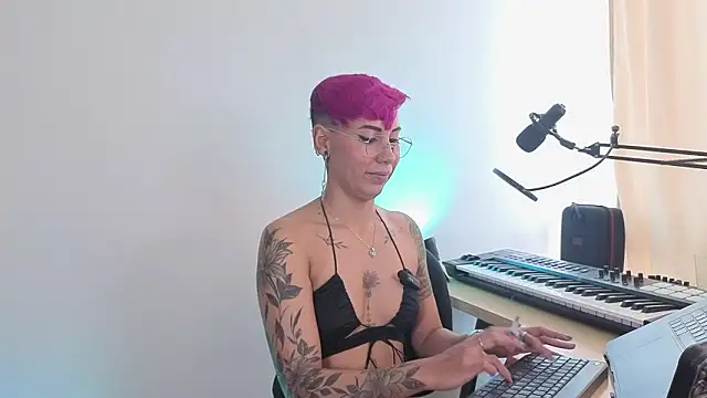 MiaMorgan_'s cam snapshot