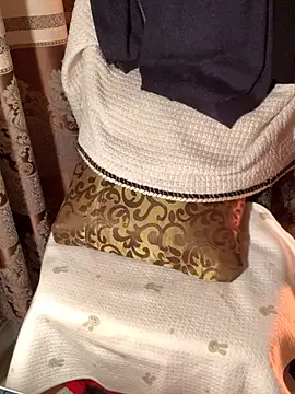 Lydia-a's cam snapshot