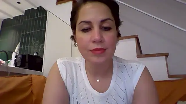 Rosinaya's cam snapshot