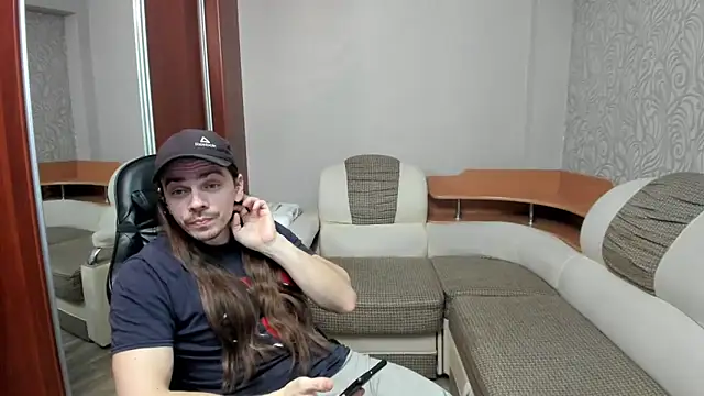 AlansonofDaddy's cam snapshot