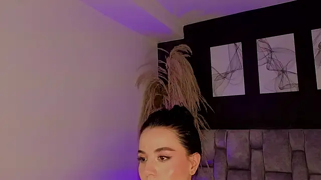 emmy_danielss's cam snapshot