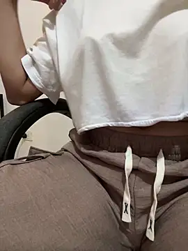 Val12777 live sex cam