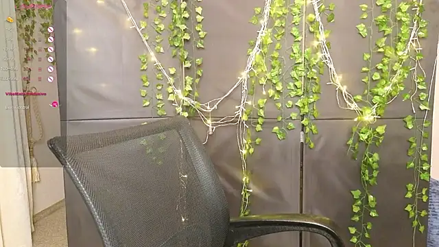 christy_memeow live sex cam