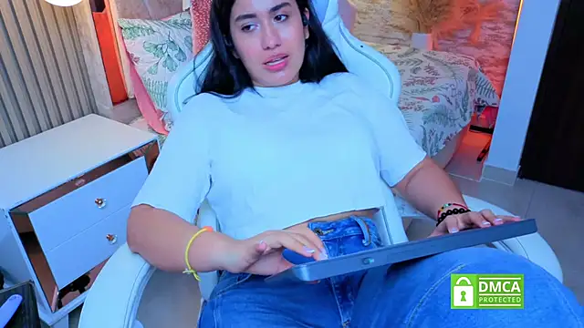 Miia_harper_'s cam snapshot