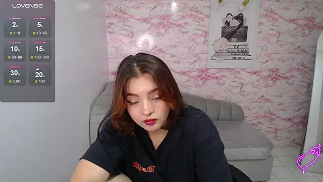 mia_foster_t's cam snapshot