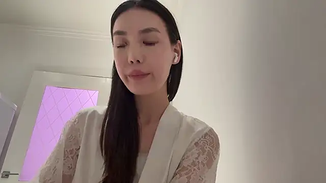 Lyrianel's cam snapshot