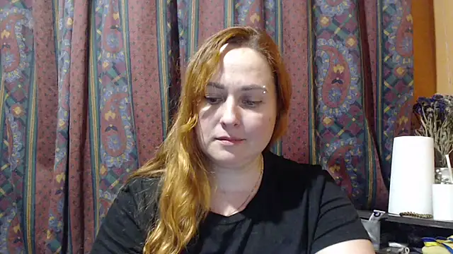 Foxy_Kate3333's cam snapshot