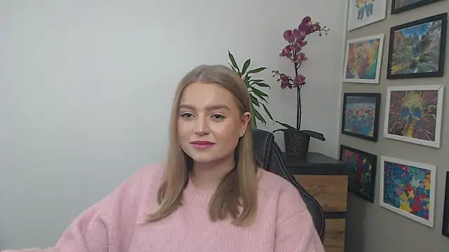 Mysteryerica's cam snapshot