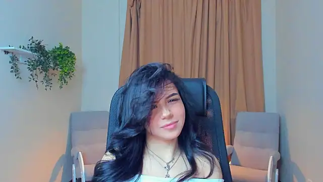 ShandiBaters live sex cam