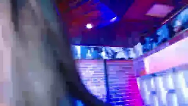 kriss_sweetboobs10's cam snapshot