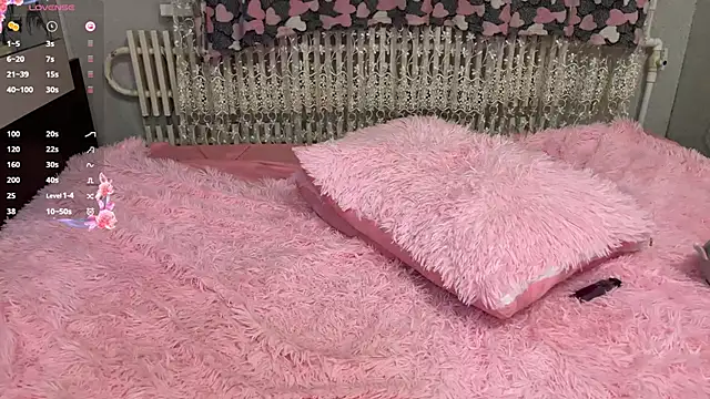 GayleLuu's cam snapshot