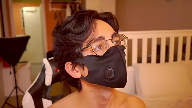 AlanDeNavarre live sex cam