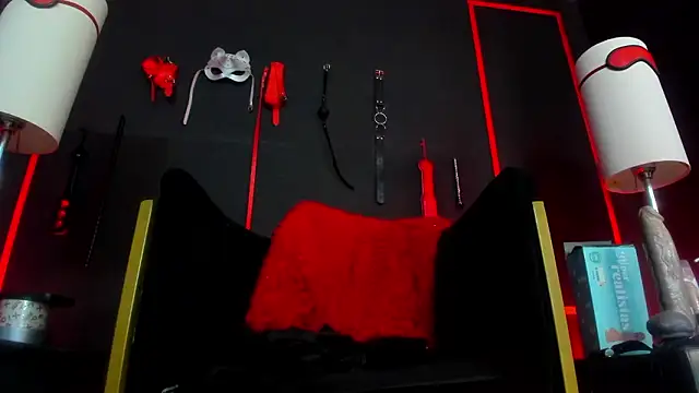 CharlotteScotte's cam snapshot