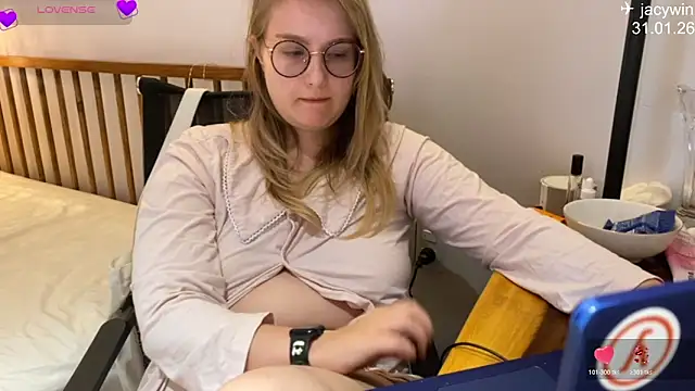 JacyWinslat live sex cam