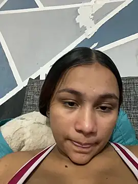 Bridget_Jon's cam snapshot