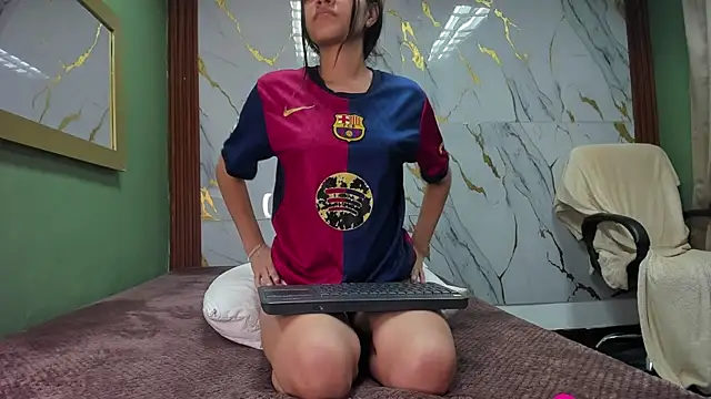 Amanda_Rossi's cam snapshot