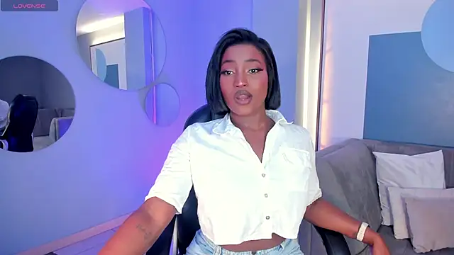 SavannahStorm's cam snapshot