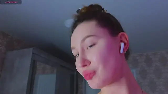 valkyrie_hot's cam snapshot