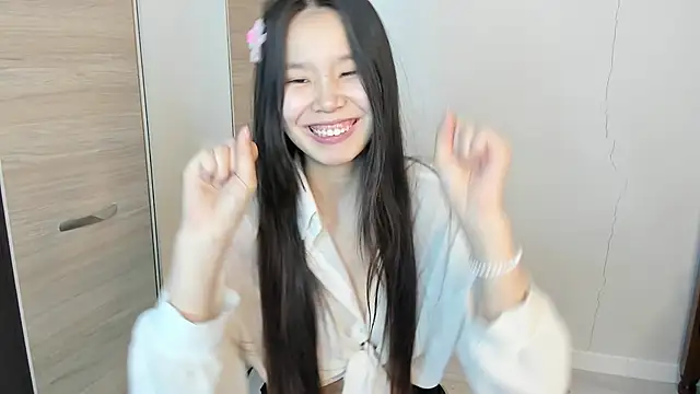 amiya_cute's cam snapshot