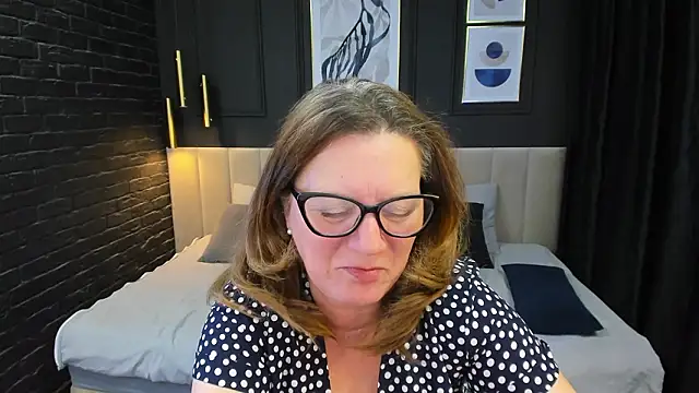 LeaPure's cam snapshot