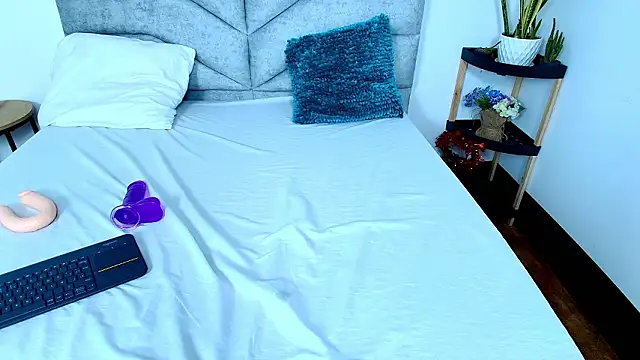 KimberlyFox_t's cam snapshot