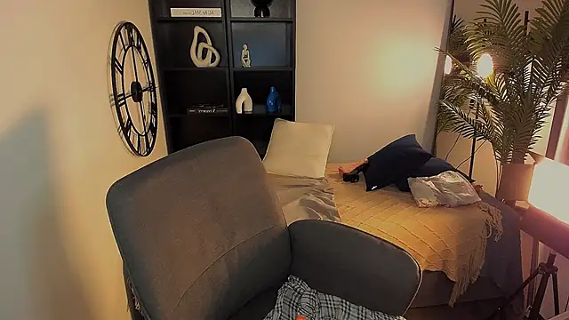 Shannonshine's cam snapshot