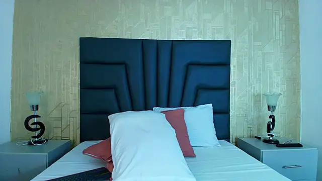 Isabella_Harley's cam snapshot