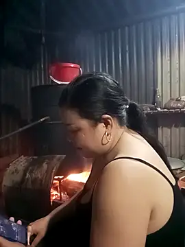 sary-hot2x's cam snapshot