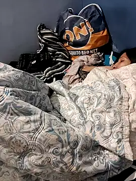 Koziekylie's cam snapshot