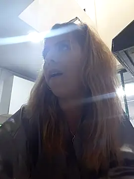 Nahiajhonson_'s cam snapshot