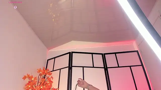 Kendra_kobein's cam snapshot