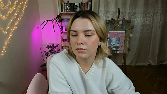 BrightDani's cam snapshot