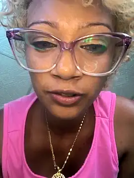 Amaliu_'s cam snapshot