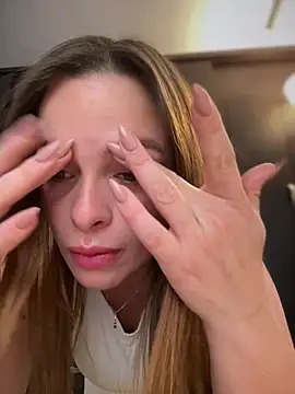 Gjynna-kiim's cam snapshot