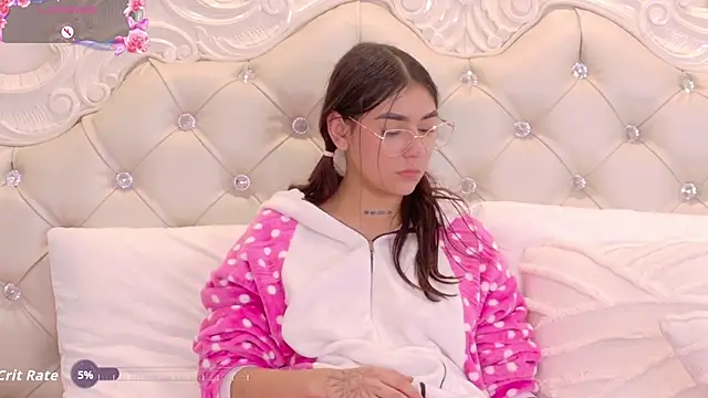 VioletBlaze's cam snapshot