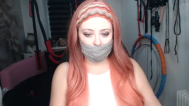 MISSwithDOLLS's cam snapshot