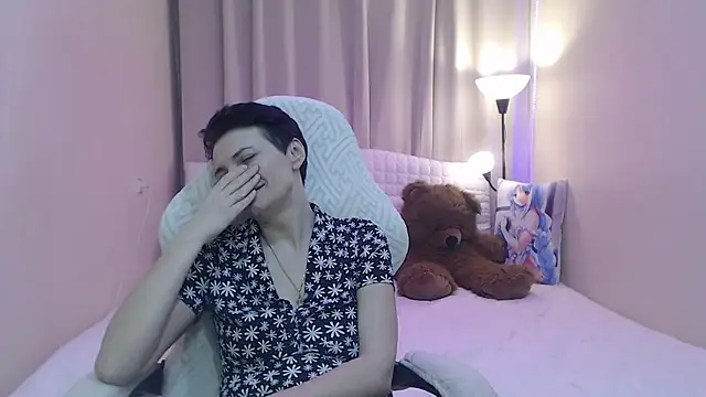 AvaSaturnian's cam snapshot