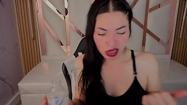 lilith_serpe_tp's cam snapshot