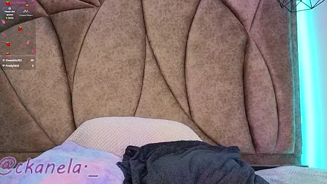 Kanela_miller_'s cam snapshot