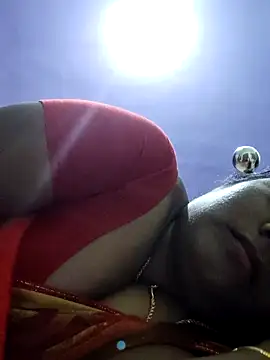 yamini1431's cam snapshot